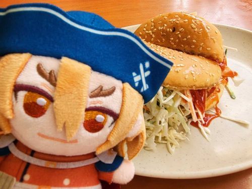 今日の昼食 🍔🥢