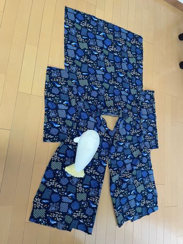 だんだんゆののお洋服になってきたの
べるさんお手伝いしてたら糸が絡まっちゃって大変な思いをしたよ