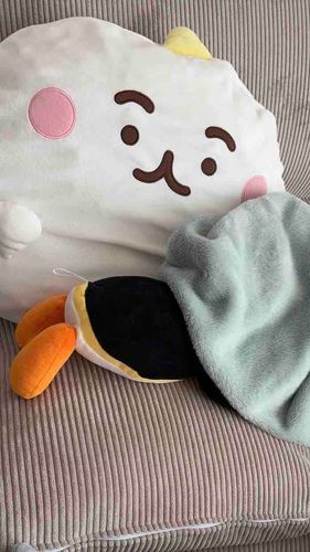 おしり見えてるよ