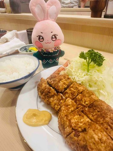 とんかつのとんき🍥
ごはん おかわりしたよ🍚🍚
おなかいっぱい ぽんぽこりん〜🍥🍥🍥