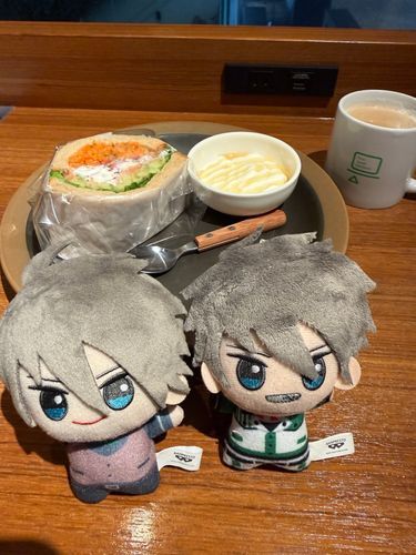 アボカドとサーモンのサンドイッチおいしかったね、ひでお