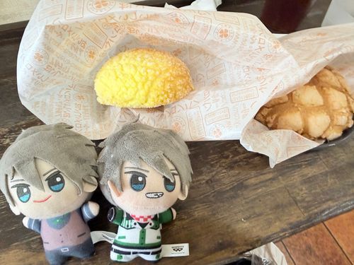 熊ちゃん達が食べてたメロンパンアイスもおいしそうだったね、ひでお