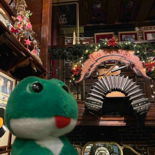 飛び込みで入った店のタンゴショーがすごすぎて余韻がすごいラニーだよ