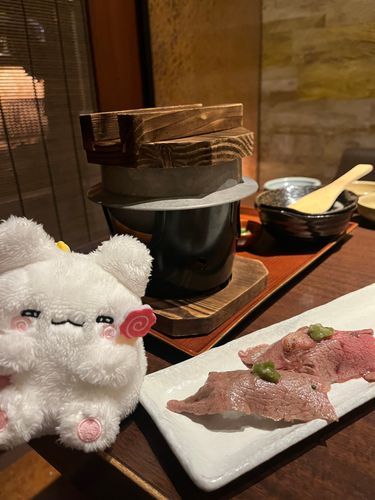肉寿司、なの！