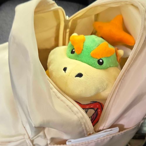 おでかけに連れてってもらえてウキウキのクッパJr