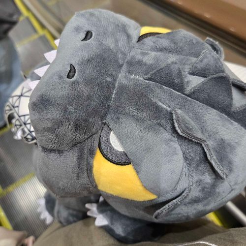 夜の散歩に現金を持って行ってはいけない理由

ゴジラが仲間になりました