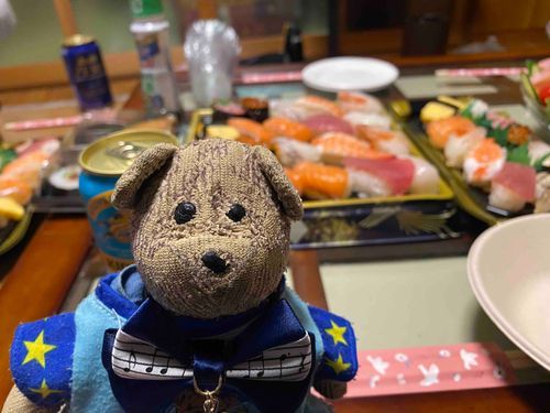 おばあちゃん家に行ったよ
お寿司おいしかった