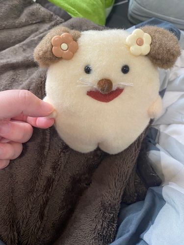 おてて、にぎにぎ。