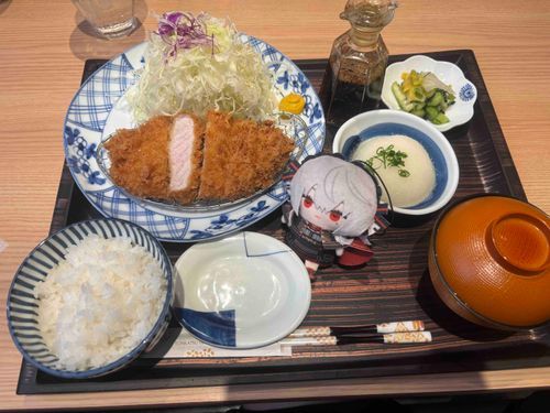 とんかつだー