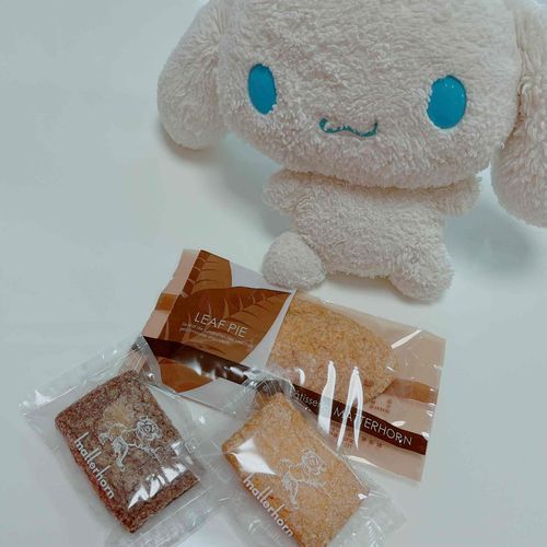 こんしゅうのまろだよ
おいしいおかしをもらったの〜