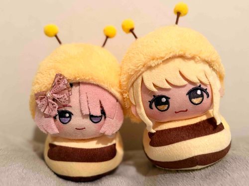 はちさんになっちゃいました
こうはいのことねもいっしょですよ