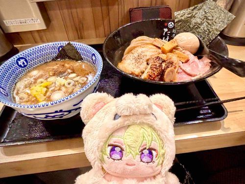 美味しいつけ麺だね！
今度ジュンくんも連れて行ってあげたいね！