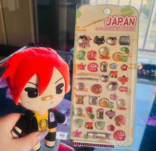 今日届いた和風ボンドロシール(*^^*)
和風系少ないから見つけんの大変💦
けど刀のボンドロ発見した❤️
かわいい😍🩷