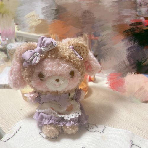 まだ家族紹介も済んでないうちに、また新しいぬいをお迎えしました。。！！
お友達と遊んでみんなで「可愛い！！！」って言って手に取ったのが別々のキャラでなんかそれが嬉しくて、お迎えしちゃう？って言いました＞ ̫＜ だから他人との繋がりもある思い入れのぬいになります🥰