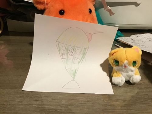お店の氷って穴空いてるイメージあるの自分だけにゃ？
By👅🐱                                 
                                           🧡🐙「じー……」
