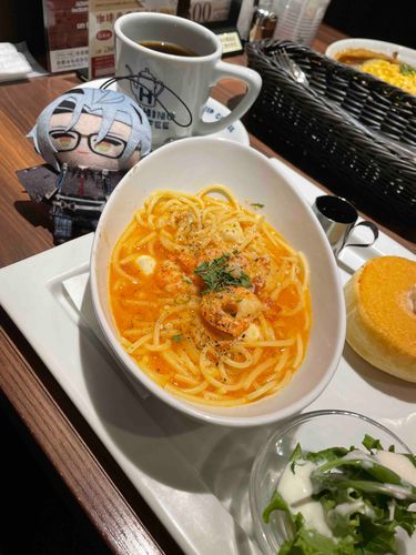星乃珈琲のセットをHexyに見守られながら美味しくいただきました✨