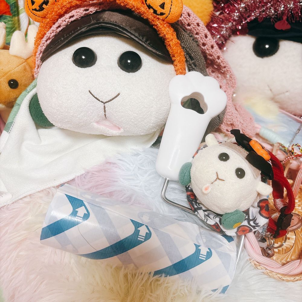 セリアでこんな可愛いのを見つけたんだよぉ〜！使い心地も悪くないんだよぉ〜！モチ🍡
リアリィ🐶のにくきゅうのぷにりぃみたいなの〜♡リアリィ🐶