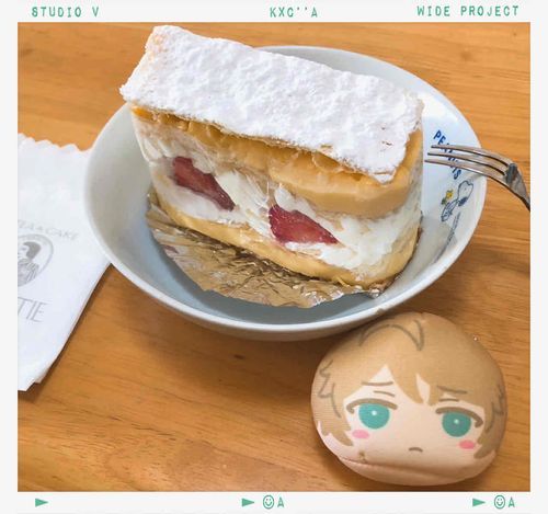 ボロボロするけどうまいんだよなぁこれが🍰