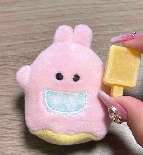 みかんあいすー？
いいえ これはグミですよ！！