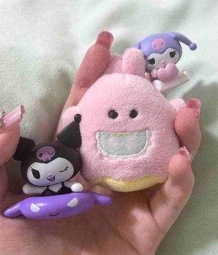 クロミちゃん 同じうさぎだよー
世界クロミ化計画しましょう