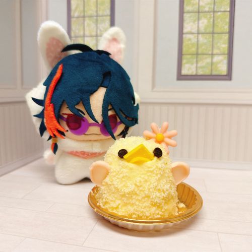 食べずに抱っこを強請るぴよ（？）
……を狙うウサギ🍴（笑）