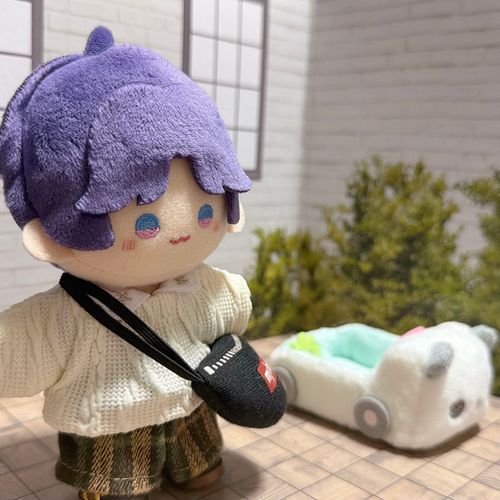 🐟「さぁ、出かけるよ。何処にって？それは着いてからのお楽しみだよ。ほら、早く車に乗って？」
