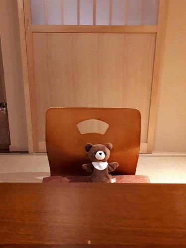 りょかん　
おちついた　ふんいきの　くまきち