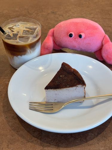 チーズケーキ　ヒトクチ　イイ？