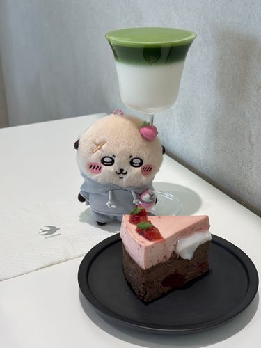 限定のいちごスイーツ…！？