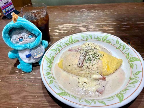 いずみ「……ほんとうにたべるわけぇ？ふうん？ふとってもしらないんだからねぇ？」