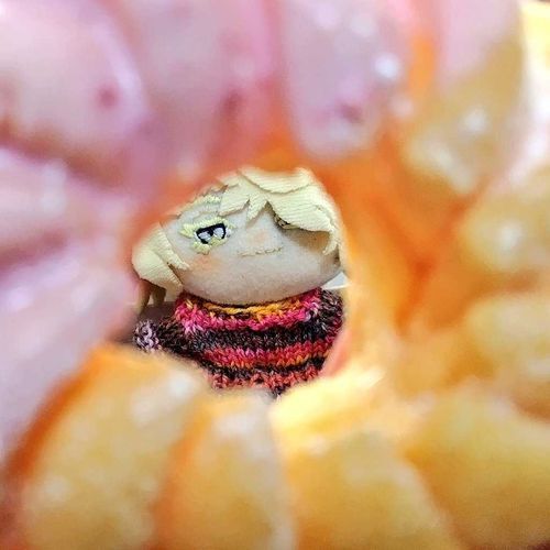 たべもので　あそぶのは
あまり　かんしんせんな