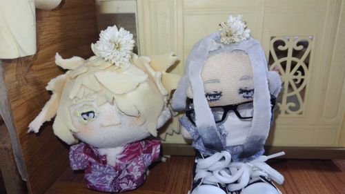 ていれちゅうに　もちぬしが　たおってしまったはなをつけられた。
「かぁいい？」