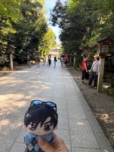 🌹:今日は日帰りで横浜に来ている。神社に2箇所(そのうち1箇所目は寒川神社)と、マリンタワー等に
行ったがマリンタワーの展望台からの
眺めはとても良かった。
展望台の後に1階のカフェ&レストランで昼食を撮ってきた。
それはまた 【ごちそう】ジャンルでも載せるが…心音はトマトジュースを飲んでいたよ。