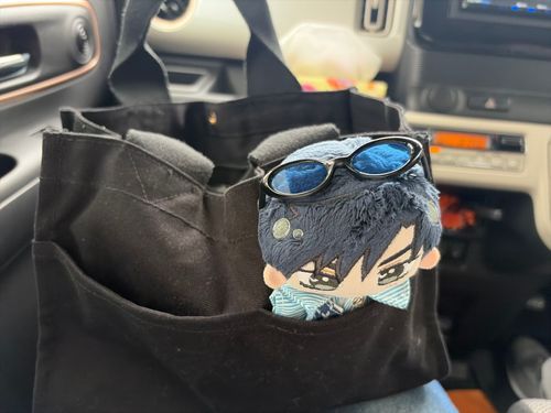 🌹🕶:久しぶりになってしまったな。ここの所全くログインできていなかったが俺たちは変わらず元気にやっている。