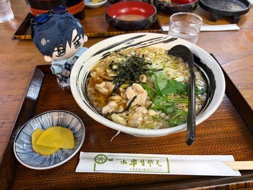 🌹：天童市名物 鳥中華だ。
和風だしで少し柚子っぽい味がしたよ。