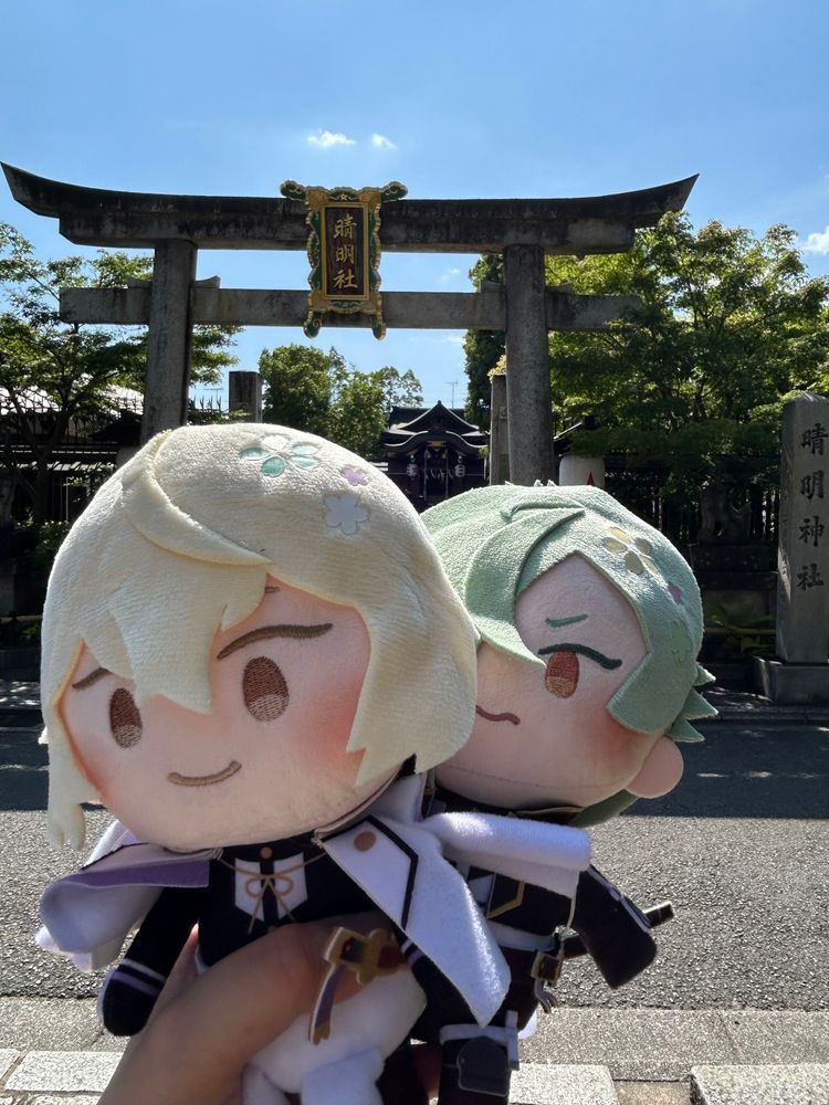 僕の例の逸話の場所にきたよ。

主がじい様に挨拶しなきゃって言ってたけど、君のじい様ではないって弟が突っ込んでた