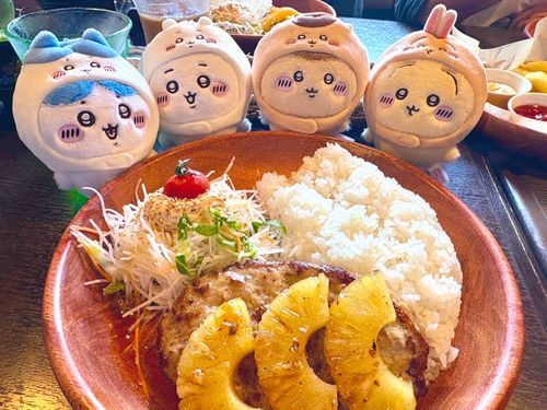 びくドン!!
おろしそと迷ったけど、パイン🍍にした♪
めちゃくちゃ美味しかった～✨️