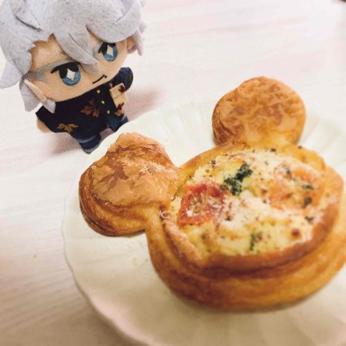 今日は昨日の夢のかけらを食べます🍕
