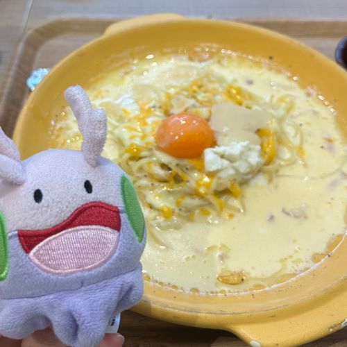 チーズいっぱいだね、ヌメラ🧀