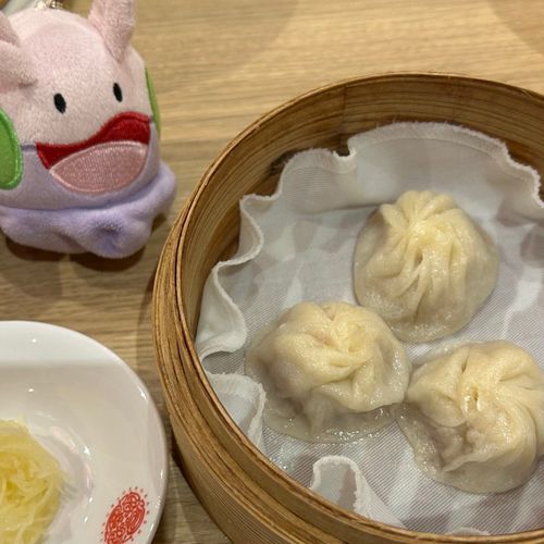 小籠包おいしそうヌメ〜！
