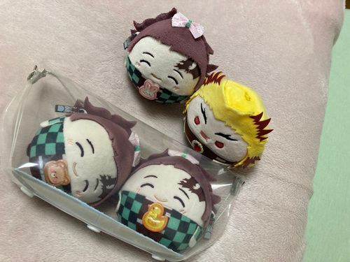 長男(っ◜◡◝ｃ)🐰
「次男(っ◜◡◝ｃ)🧸ちゃん...見事なズッコケ具合で☺️💦そして雨の中のお出掛けおかえりなさい☺️」
🙋‍♀️
「次男(っ◜◡◝ｃ)🧸ちゃんがいる方は、煉獄さんの体の厚みにマチを合わせてるからね😅だから余白があって動いちゃうね👀」
次男(っ◜◡◝ｃ)🧸
「た...鍛錬頑張ります🔥」