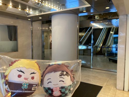 🙋‍♀️
「10時前チェックアウトしました‼️飛行機は料金の関係で夜の便なんだよね💦それまでなにしようかな⁉️」