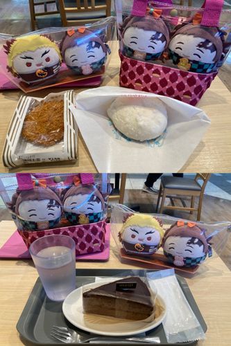 ふわ達
「お昼なの？おやつなの？」
🙋‍♀️
「久々空港で時間あるからレストランに行こうとしたら...改装中でテイクアウトのみ営業だった🥲なのでコンビニとカフェで食料を調達しオープンスペースにきたよ👍」
三男(っ◜◡◝ｃ)🐥
「あんまんは100円でした‼️」
次男(っ◜◡◝ｃ)🧸
「ケーキはザッハトルテです‼️」
長男(っ◜◡◝ｃ)🐰
「コロッケみたいなのはハムカツです‼️」