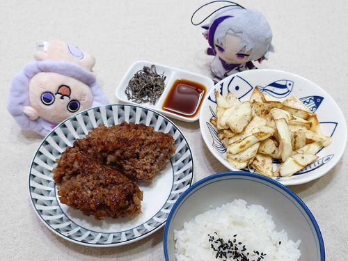 崩れてしまった、なんで😂
でも、のり塩とゆずポン酢をちょっと添えるだけで、とても美味しいです✨