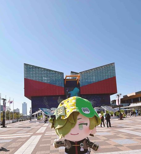 あるじと すいぞくかんに いってきた  
まわりに ごはんを たべるところも あって いちにちじゅう たのしかったな  