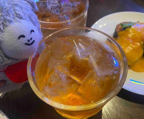ごく