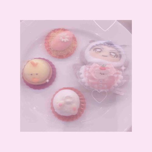 🦉 おれはケーキじゃないから
      たべちゃだめ😫！！！