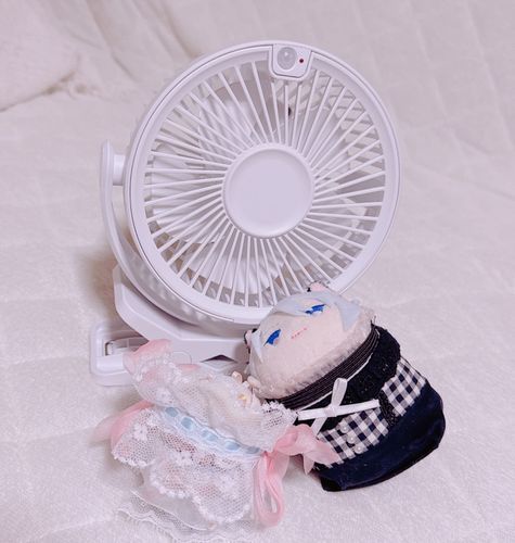 ことし2つめのせんぷうき…いや、もらったのもあわせたら3つめかな。あつさをふきとばしたいね