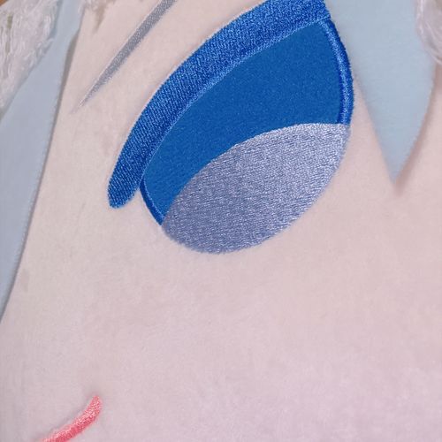 きょうのびっぐなおれは きりりとしたひょうじょうかな。すごしやすいきせつになってきた。きりっとして、うたたねしないように きをひきしめてるんだって