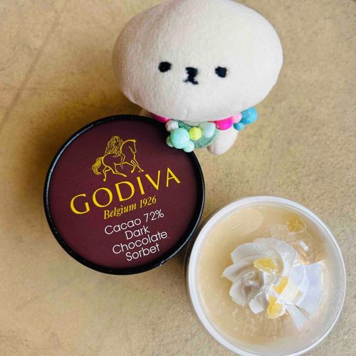 とっても ごほうびなあいす たべたんだよ🍨おいしかったなぁ